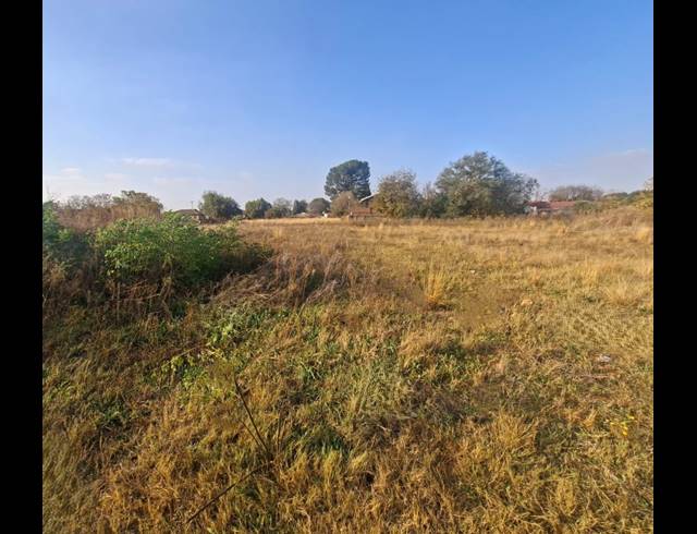 2,032M² VACANT LAND FOR SALE IN HENLEY ON KLIP